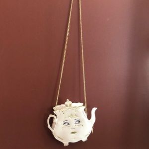 Danielle Nicole Disney Mrs Potts crossbody bag